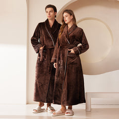 Extended Autumn And Winter Coral Fleece Bathrobe